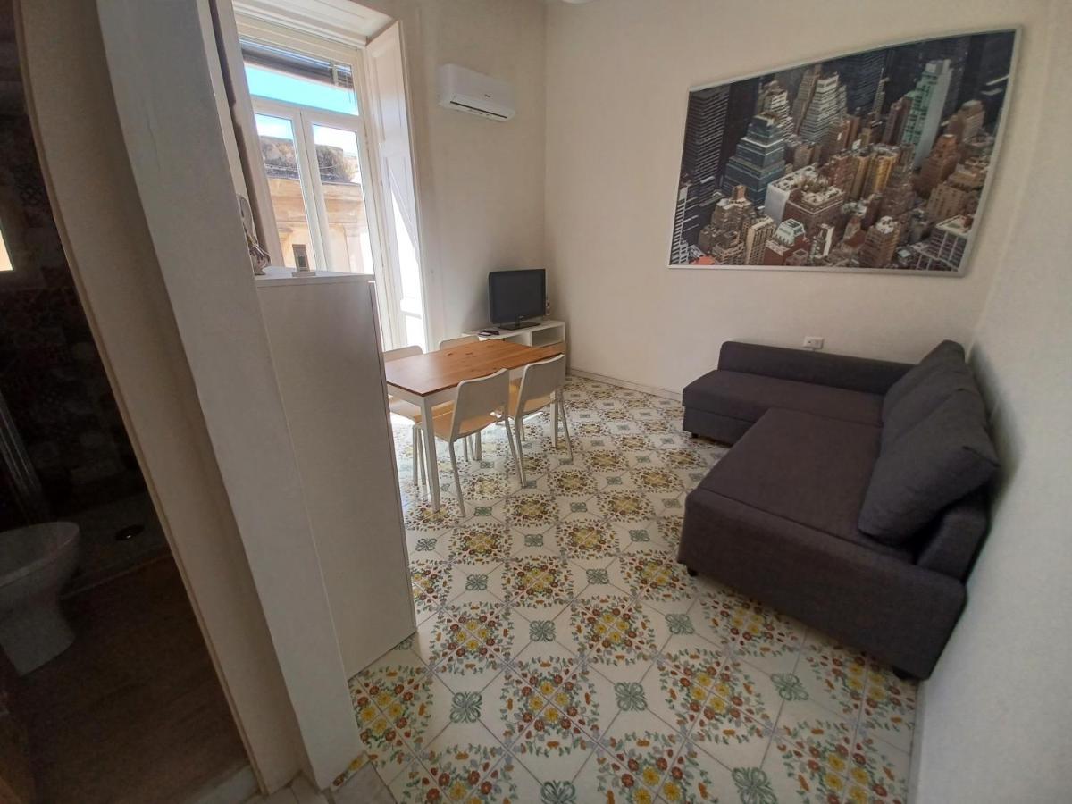 A Casa Di Nonna Ida, Nel Cuore Pulsante Di * Neapel